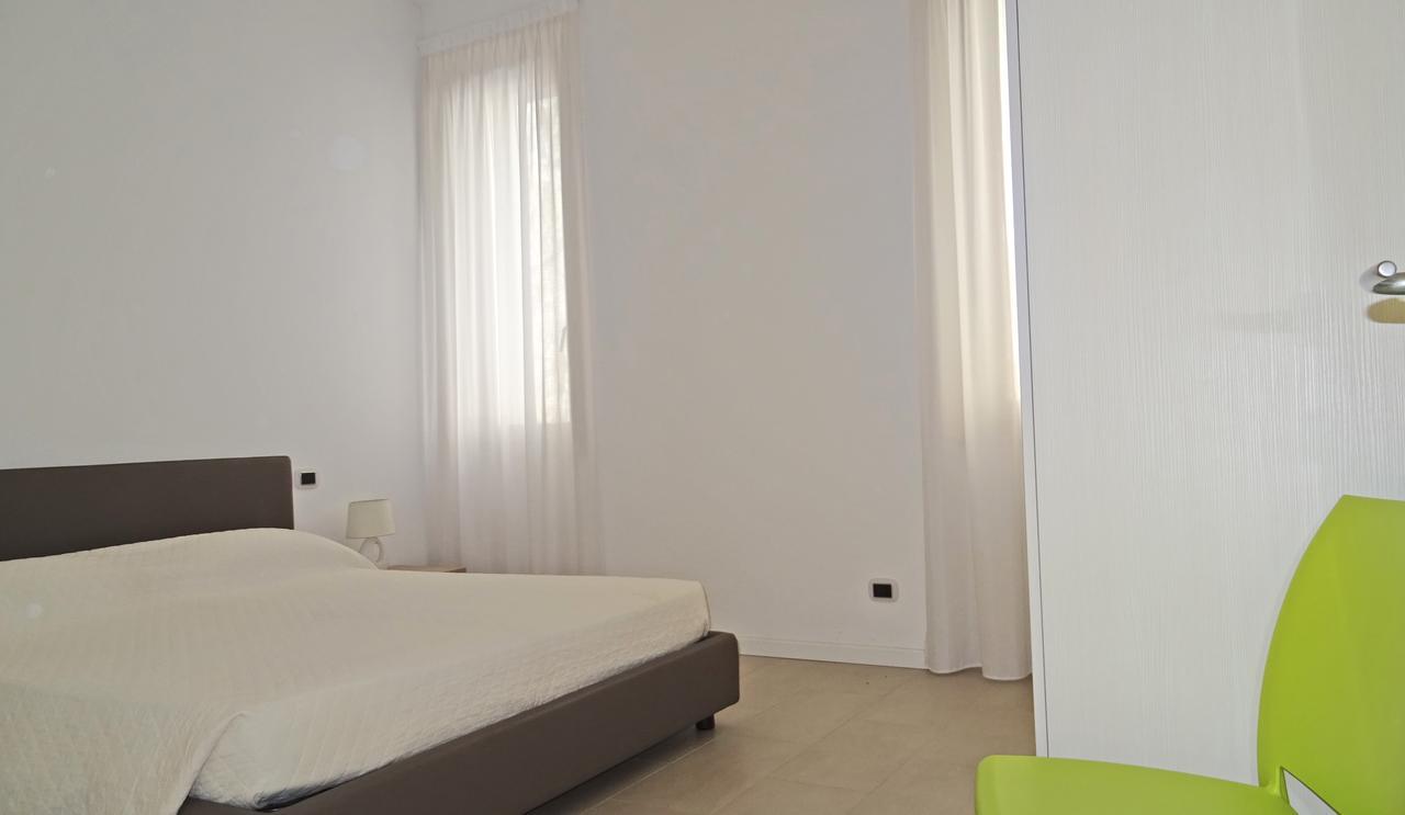 Campione Ora Apartments By Gardadomusmea Campione del Garda Bagian luar foto