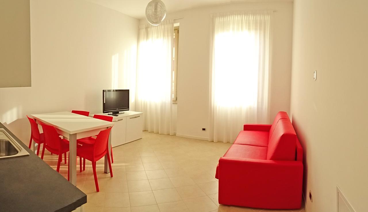 Campione Ora Apartments By Gardadomusmea Campione del Garda Bagian luar foto